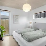 4 Bedroom Cozy In Tatil Evi Haderslev