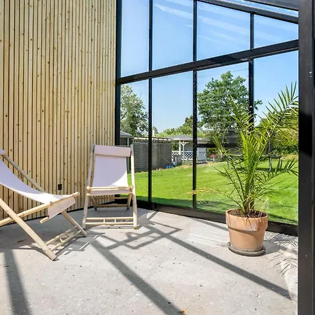 4 Bedroom Cozy In Σπίτι διακοπών