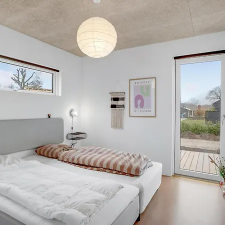 4 Bedroom Cozy In 하데르슬레우